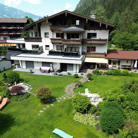 Hotel Garni Erler Майрхофен Экстерьер фото