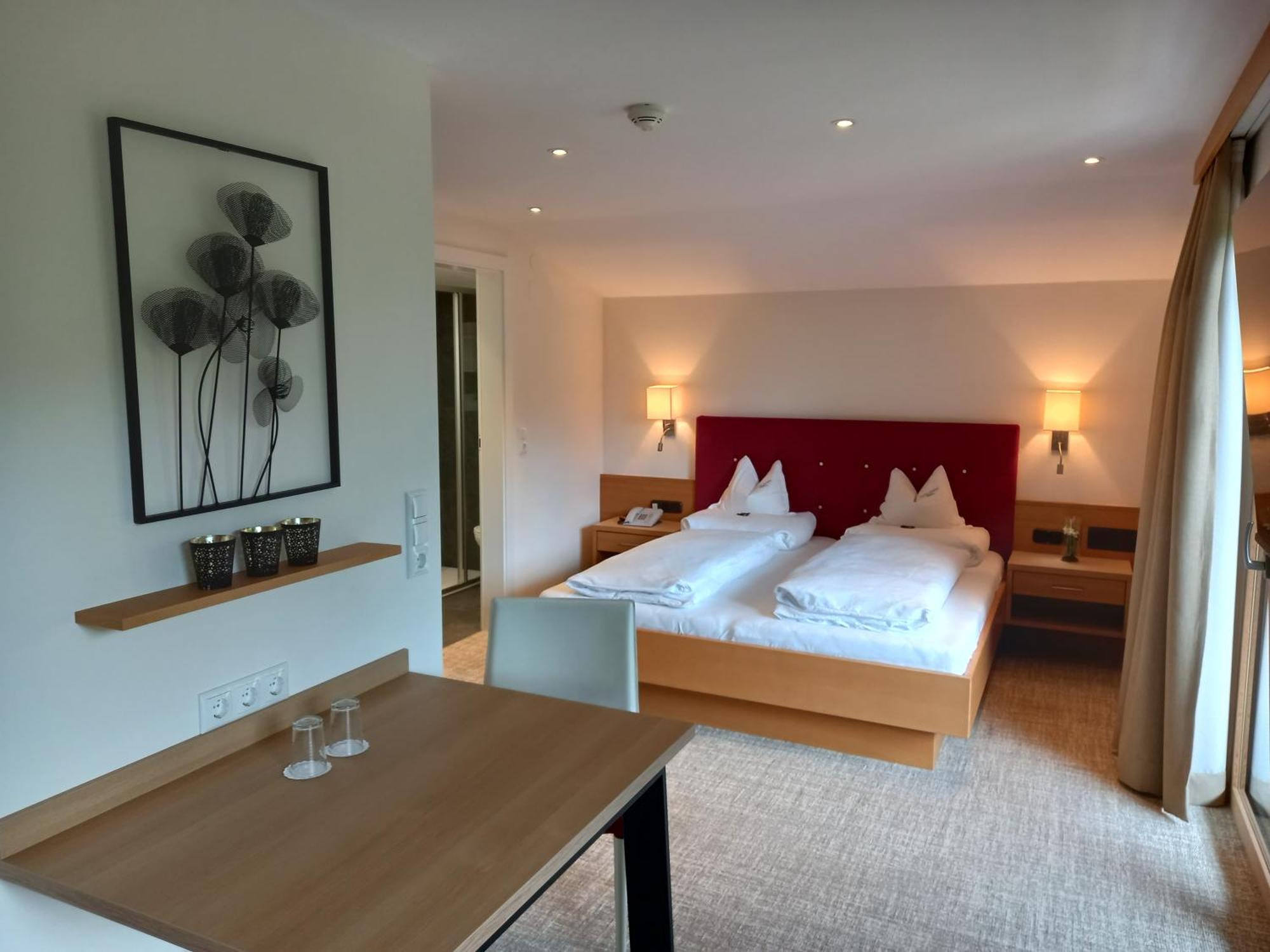 Hotel Garni Erler Майрхофен Экстерьер фото
