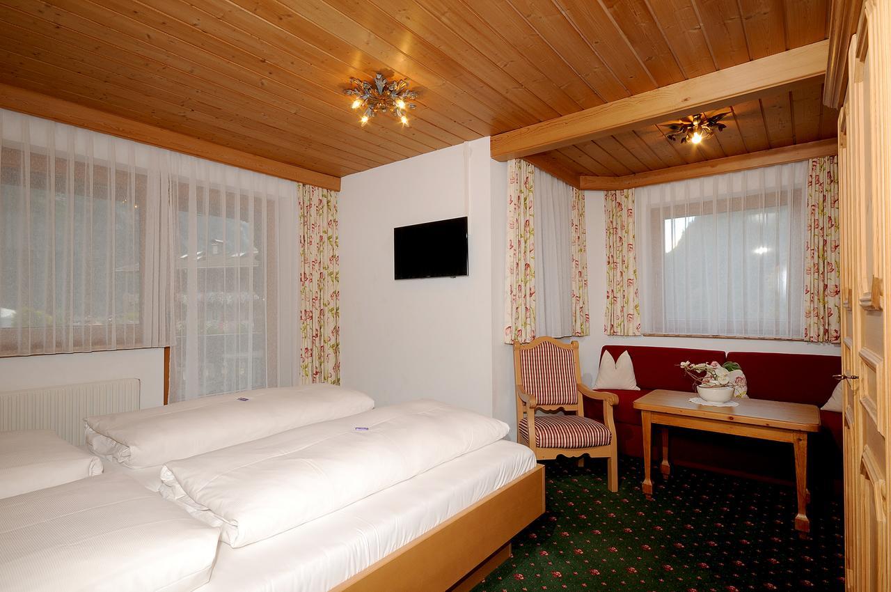 Hotel Garni Erler Майрхофен Экстерьер фото