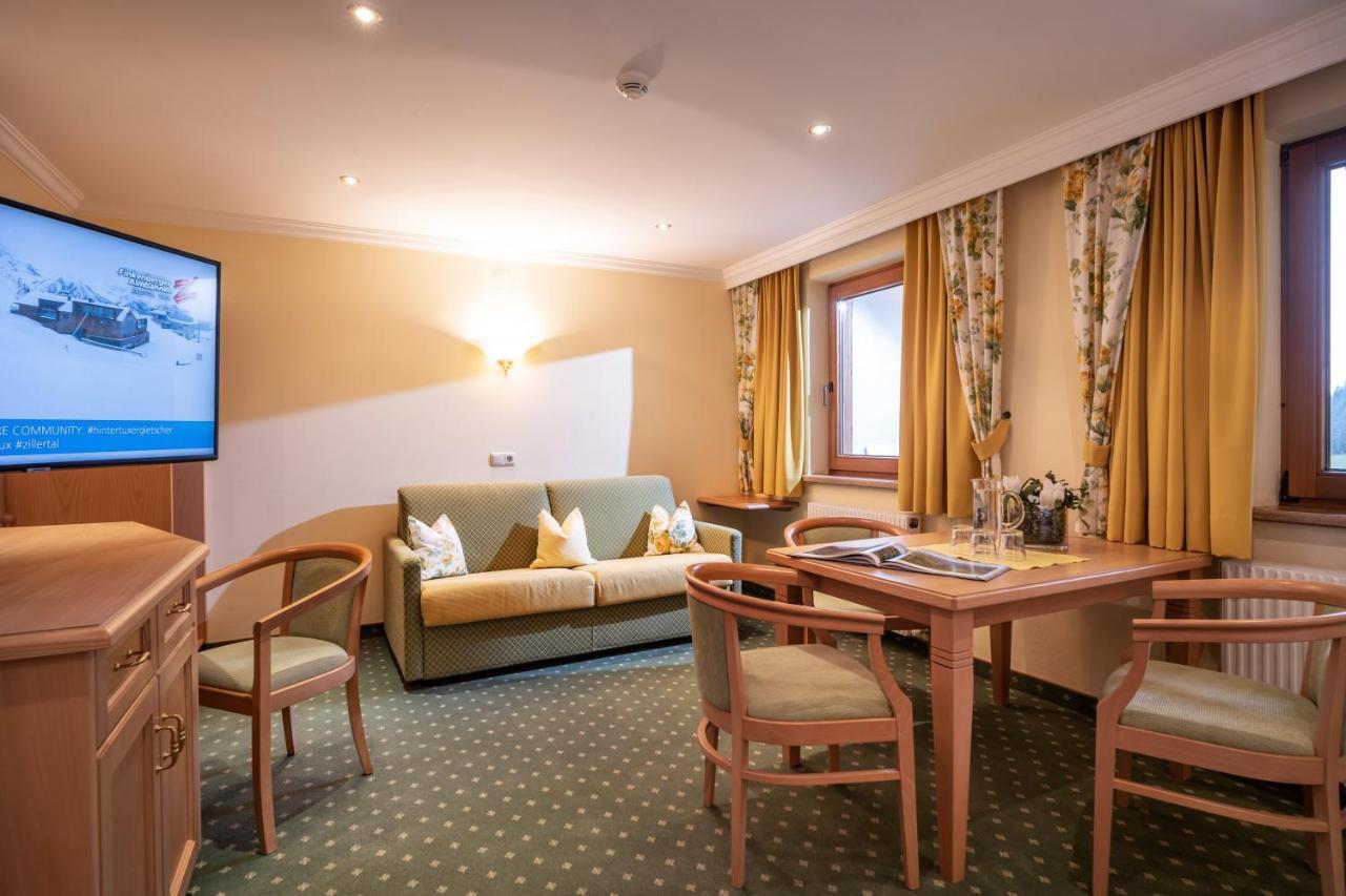 Hotel Garni Erler Майрхофен Экстерьер фото
